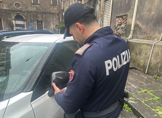 Finge un incidente con una caramella sulla circonvallazione di Catania: la truffa smascherata da un poliziotto libero dal servizio