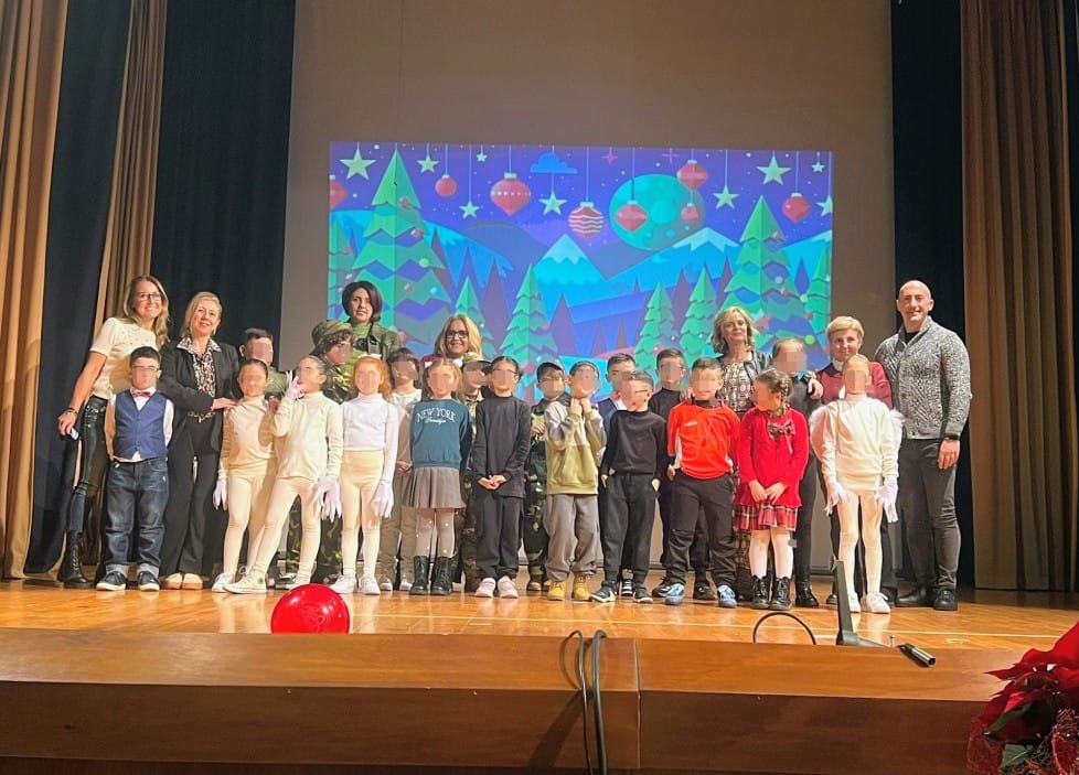 Gli alunni della “Federico De Roberto” in scena sul treno PON AGENDA SUD 2 “Destinazione Meraviglia”