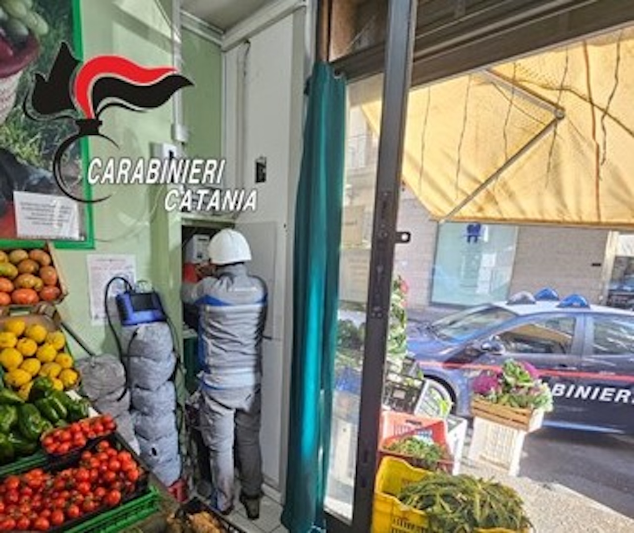 Controlli per un sicuro Carnevale di Acireale: tra bar pieni di blatte e soggetti armati