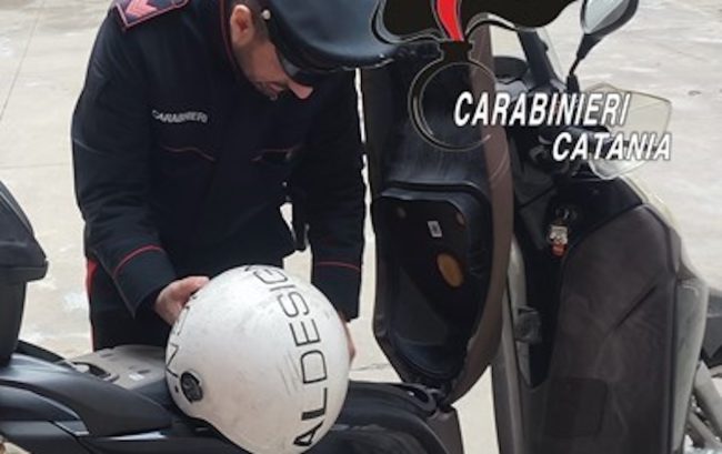 Tentato furto di scooter a Catania: fermato un minorenne dai Carabinieri fuori servizio