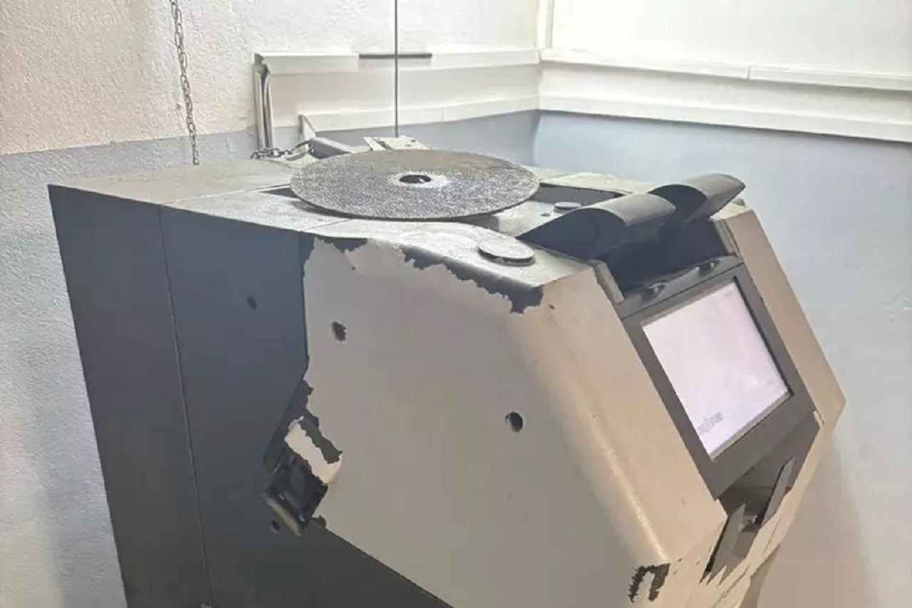 Furto nella sede Ast di Palermo: colpo da 50mila euro. Malviventi aiutati da una “talpa”