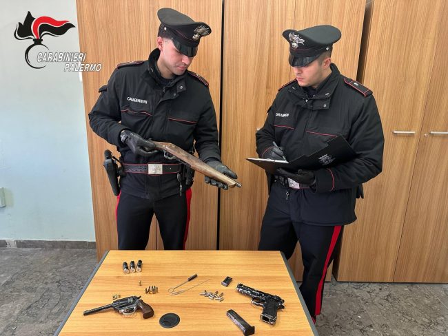 Monreale, arrestato giovane per detenzione di arma da fuoco
