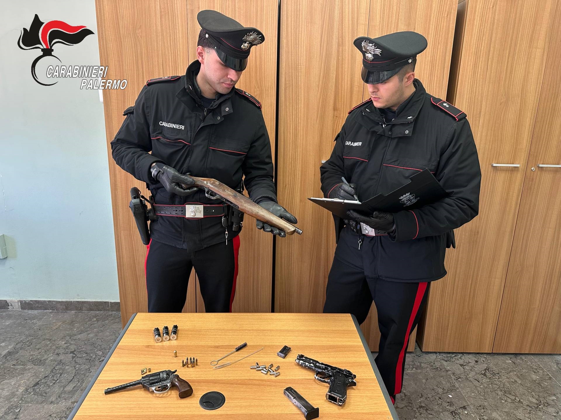 Monreale, arrestato giovane per detenzione di arma da fuoco