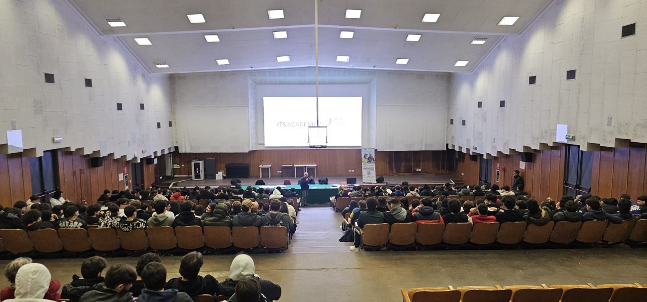 La CNA all’ITI Cannizzaro di Catania, si conclude il progetto “Cultura d’Impresa e Legalità nelle Scuole” La CNA all’ITI Cannizzaro di Catania, si conclude il progetto “Cultura d’Impresa e Legalità nelle Scuole”