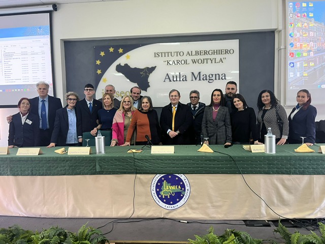 LIBERI DI SCEGLIERE all’IPSEEOA Wojtyla di Catania col giudice Di Bella