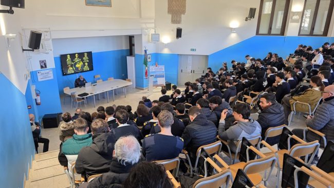 Il Generale Carmelo Gambuzza al Duca degli Abruzzi: una lezione tra storia, scienza e navigazione