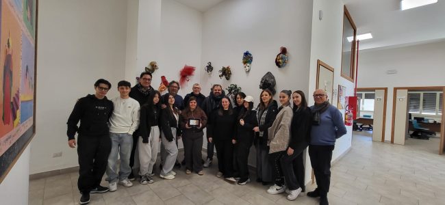 Il Liceo delle Scienze Umane “Mario Rapisardi” di Santa Maria di Licodia partecipa al Carnevale “Sotto la Torre”