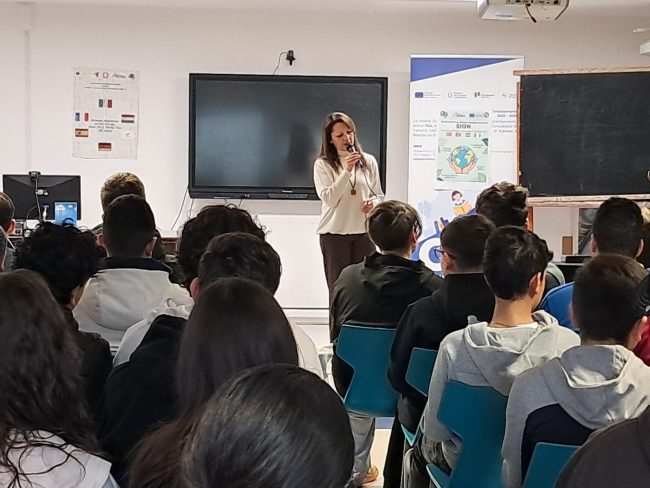 Passione per la lettura e valori di convivenza all’I.I.S. “C. Marchesi” di Mascalucia, a colloquio con la scrittrice Antonella Carta