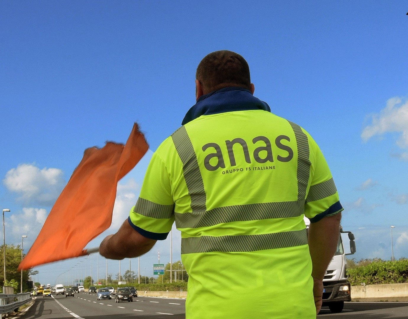 Ribera, incidente sulla SS115: auto sbanda e finisce nella scarpata