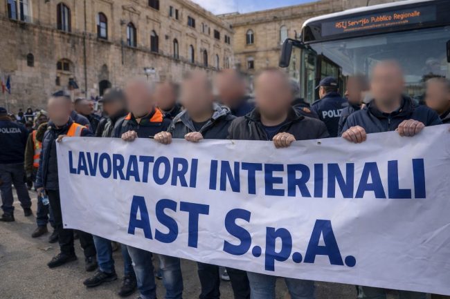 Ars, la commissione chiede all’Ast di ritirare il bando per 73 operatori: sì unanime alla risoluzione