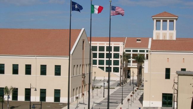 Allerta a Sigonella dopo l’attacco in Iran, il messaggio a personale militare e famiglie