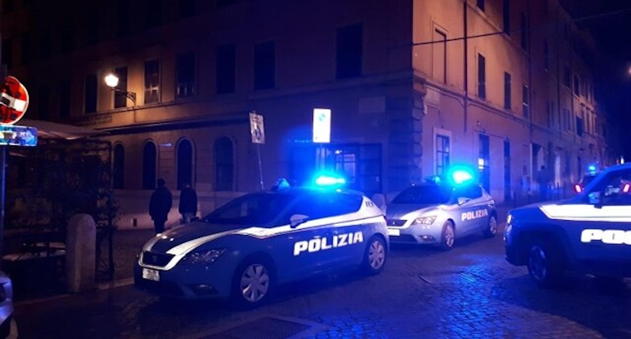 Il legame con il terrorismo e le sospette “passeggiate” nel centro di Palermo: rimpatriato