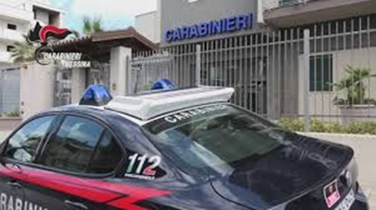 Barcellona Pozzo di Gotto, oltre 200 grammi di hashish in casa: arrestato 29enne