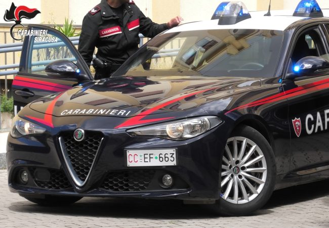 Picchia un meccanico con una spranga di ferro: arrestato un 31enne a Rosolini