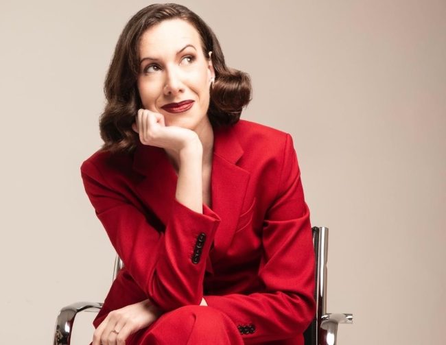 La stand-up comedy di Giorgia Fumo arriva in Sicilia con “Out Of Office”