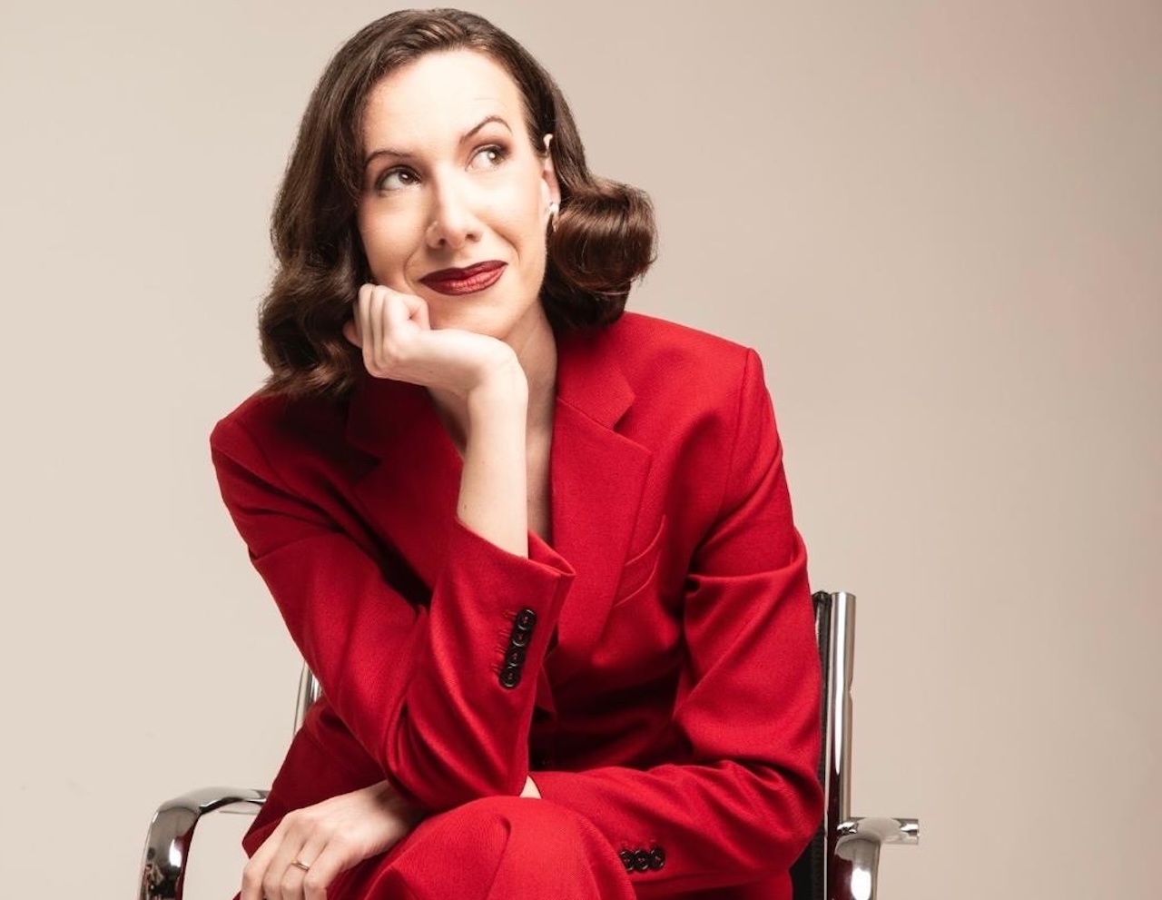 La stand-up comedy di Giorgia Fumo arriva in Sicilia con “Out Of Office”