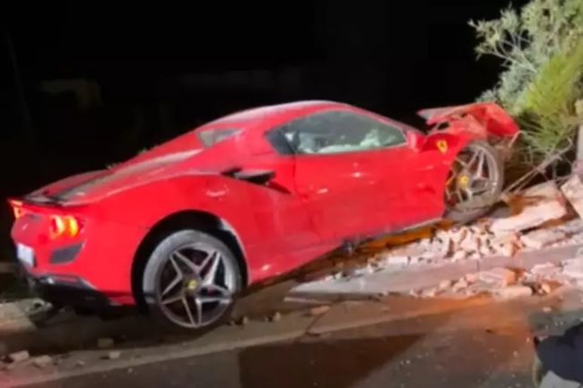 Incidente a Gela, Ferrari si schianta nello stesso punto dove martedì è morto Fabio Toscano
