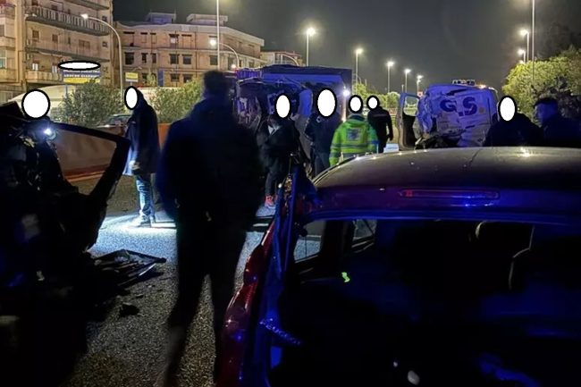 Scontro sulla Palermo-Catania, autostrada paralizzata a Bagheria: quattro mezzi coinvolti