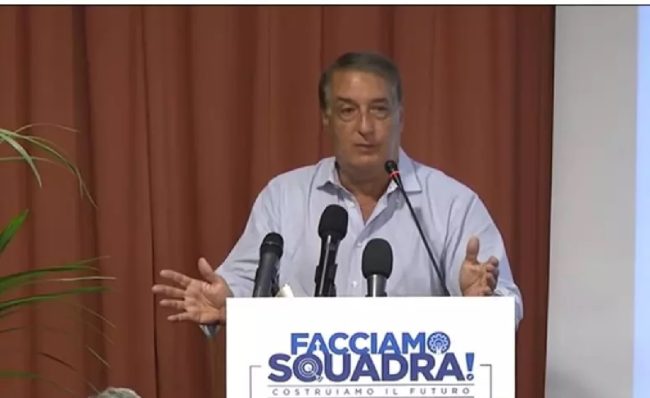 Tangenti, l’ex deputato di Forza Italia Paolo Arata condannato a 8 anni per corruzione