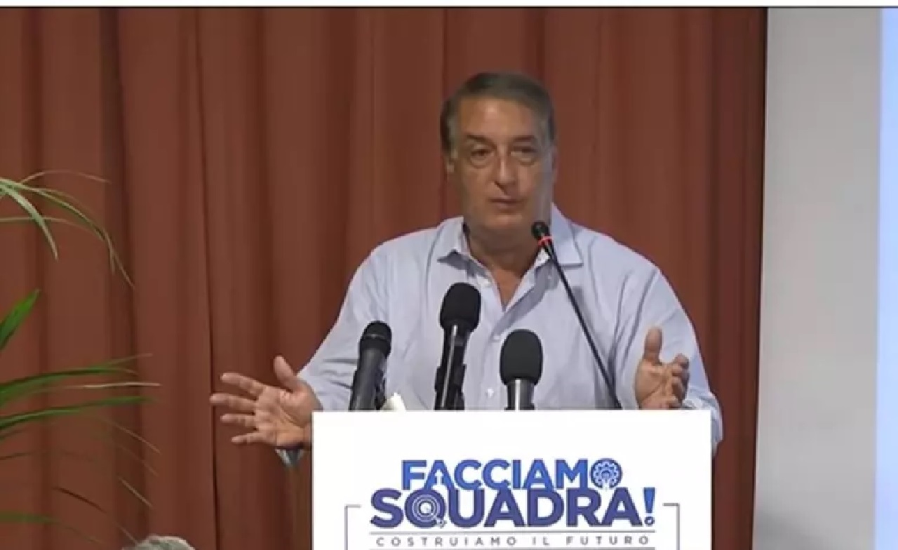 Tangenti, l’ex deputato di Forza Italia Paolo Arata condannato a 8 anni per corruzione Tangenti, l’ex deputato di Forza Italia Paolo Arata condannato a 8 anni per corruzione