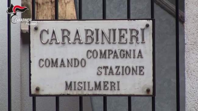 Misilmeri, picchia la convivente e minaccia i carabinieri con una pistola: arrestato 42enne