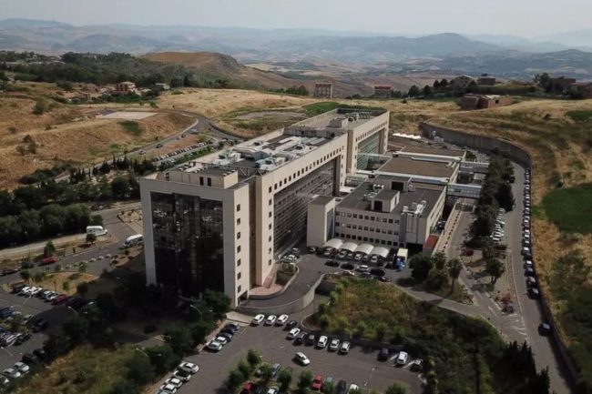 Neonata muore poche ore dopo la nascita: indaga la Procura, disposta l’autopsia