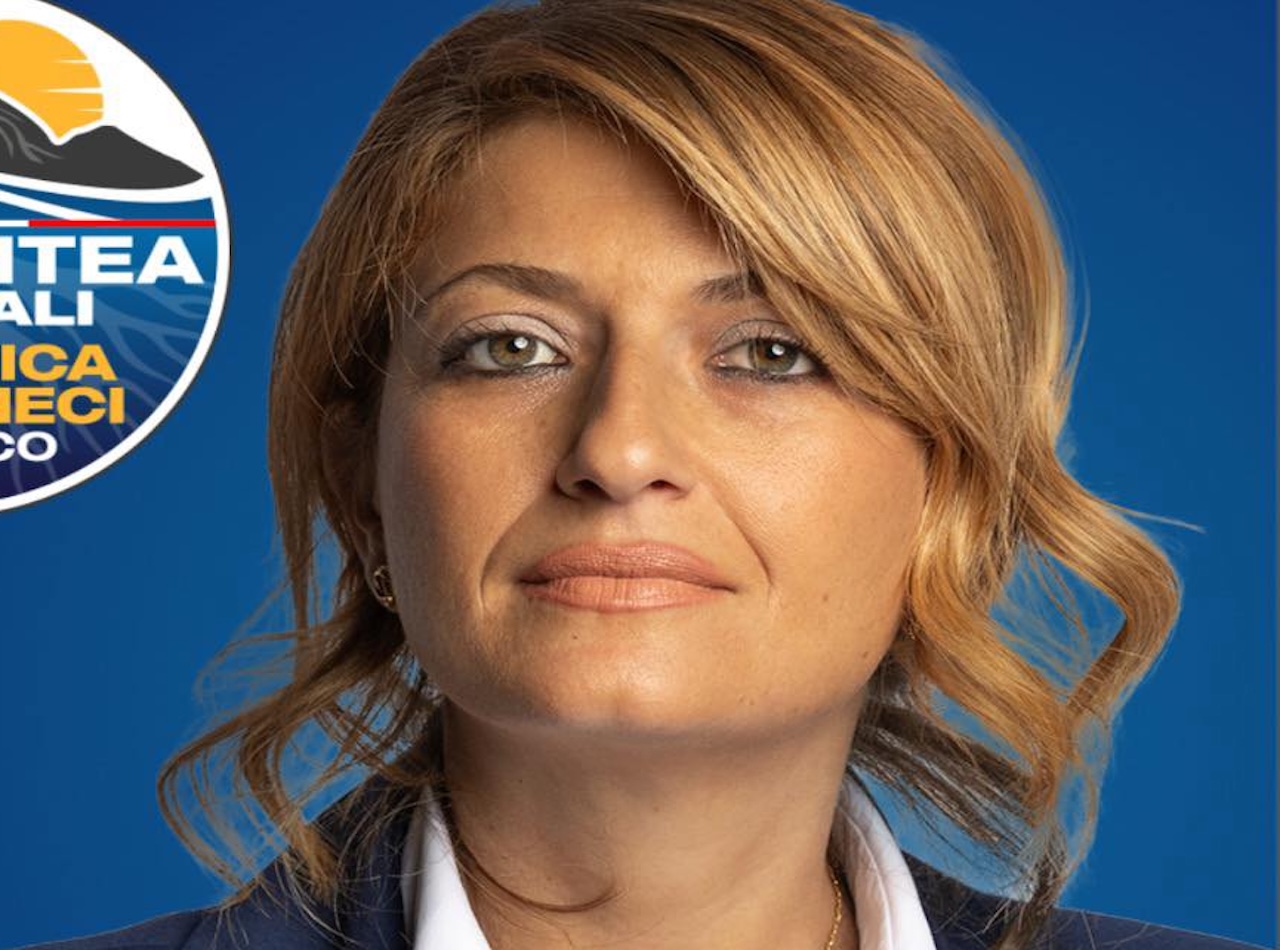 “Minacce e messaggi vergognosi contro di me”: la denuncia della vicesindaca di Mascali