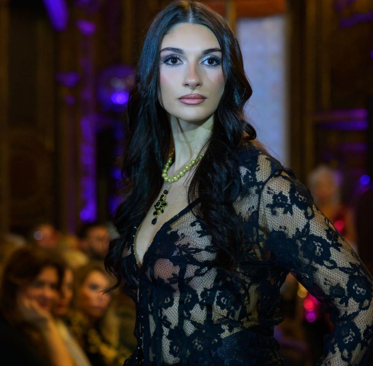 Da Messina ai riflettori di Milano: il trionfo della modella Benedetta Pulejo alla Fashion Week Da Messina ai riflettori di Milano: il trionfo della modella Benedetta Pulejo alla Fashion Week
