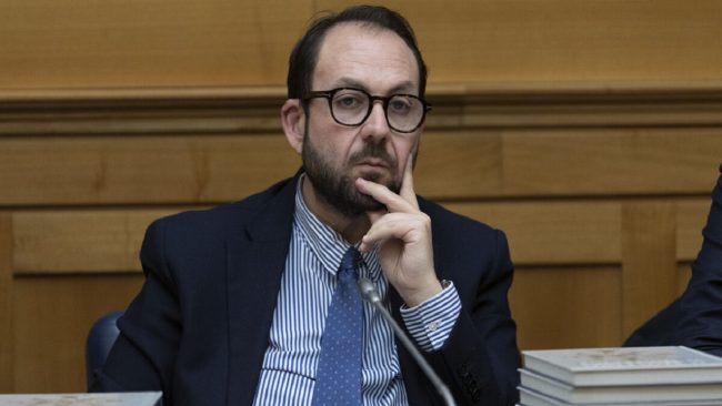 Fratelli d’Italia, il deputato Pisano indagato per truffa aggravata e peculato