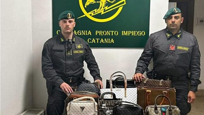 Doppio blitz tra Catania e Misterbianco: maxi-sequestro di oltre 11mila articoli contraffatti – VIDEO