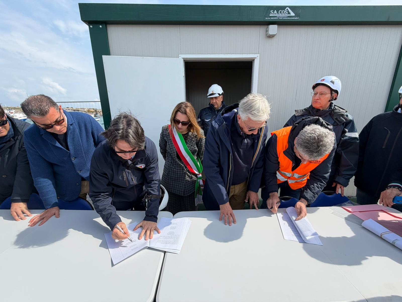 Ciclone Harry, a Portopalo di Capo Passero via alla messa in sicurezza del porto. Schifani: “Lavoriamo celermente per la ripartenza delle attività” Ciclone Harry, a Portopalo di Capo Passero via alla messa in sicurezza del porto. Schifani: “Lavoriamo celermente per la ripartenza delle attività”