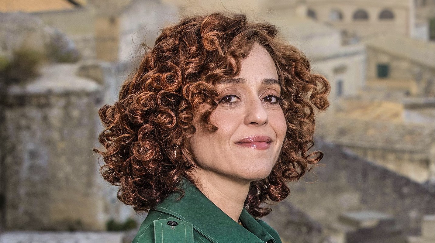 Tornano le indagini dello “Sceriffo di Matera”: domenica sera su Rai 1 la fiction “Imma Tataranni – Sostituto Procuratore 5”