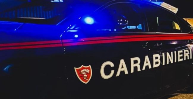 Colpo in una gioielleria del centro di Licata: ladri usano un escavatore come “ariete”