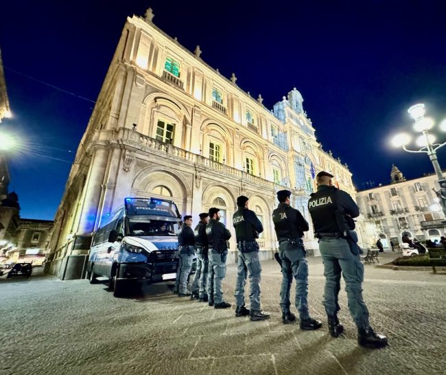 Movida sotto controllo nel centro storico di Catania: oltre 400 persone identificate nel weekend