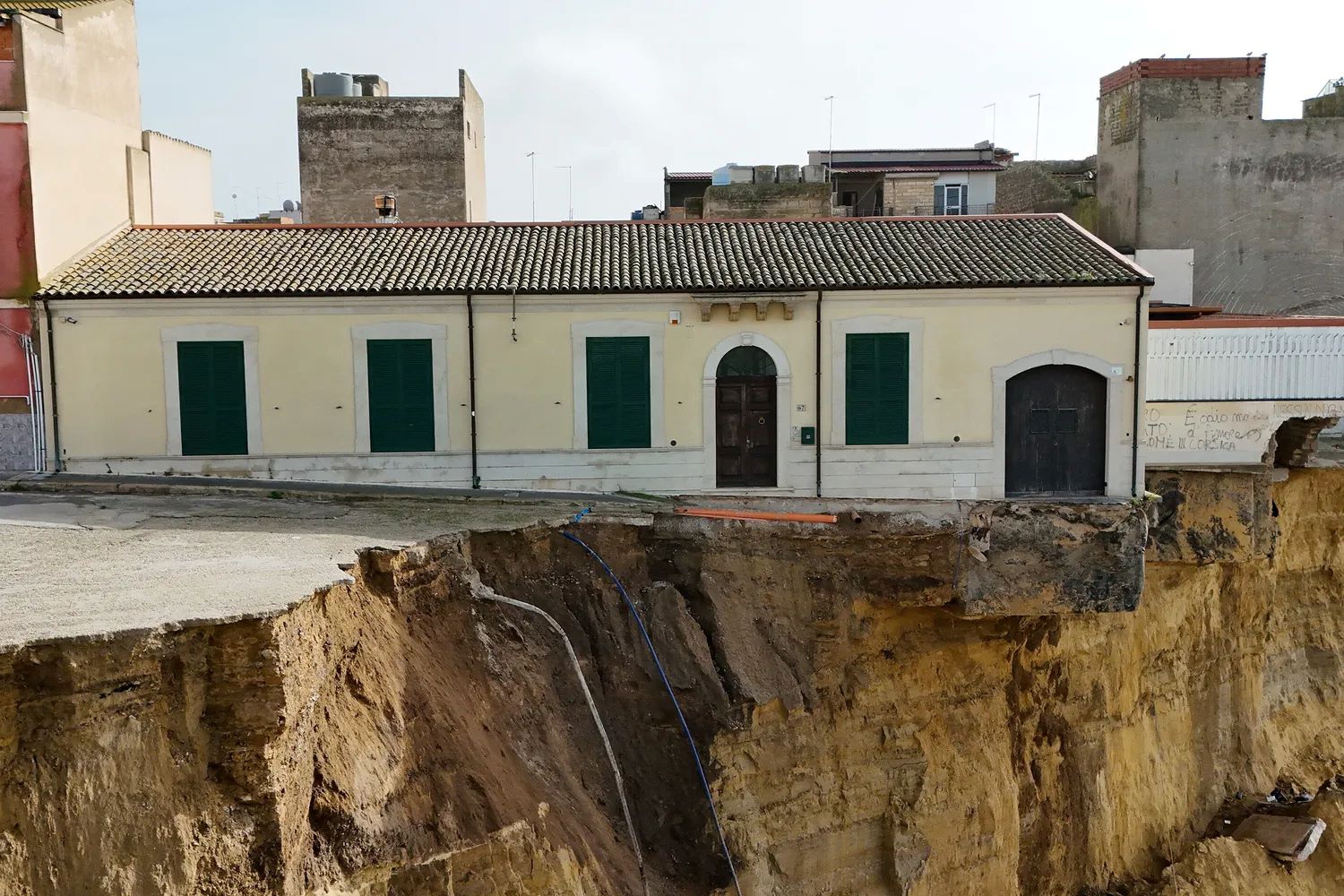Frana di Niscemi, sentito dalla Procura il capo della Protezione Civile regionale Salvatore Cocina