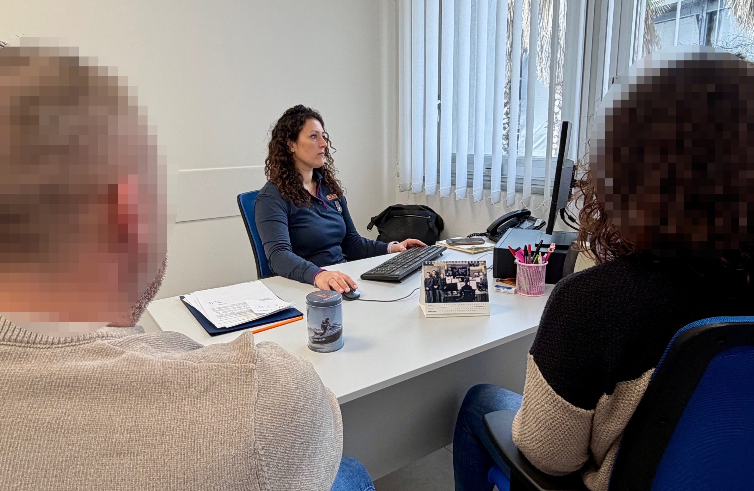 Incubo per una coppia a Catania: l’ex amante li attende sotto casa e tenta di investirli, arrestato 56enne Incubo per una coppia a Catania: l’ex amante li attende sotto casa e tenta di investirli, arrestato 56enne