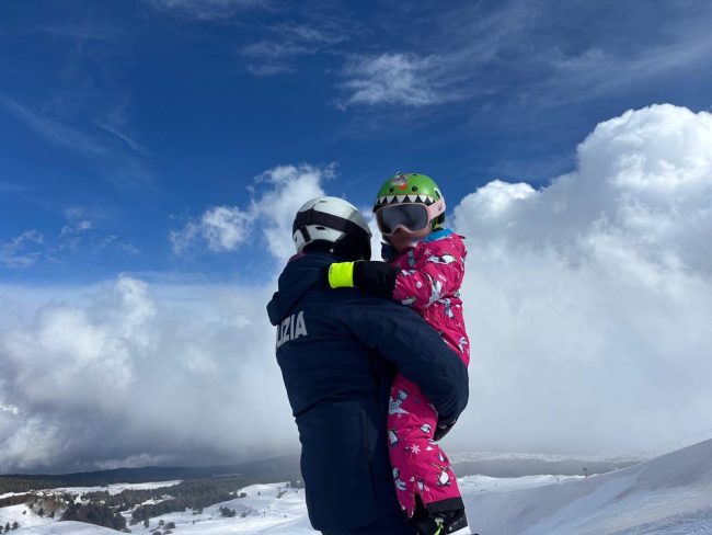 Paura sull’Etna, il lieto fine della bambina rimasta bloccata sulla pista di ghiaccio