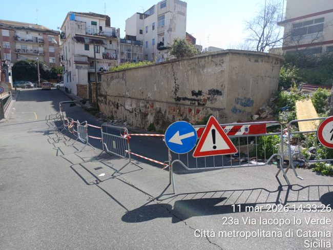 Caso via Iacopo Lo Verde: l’area è comunale e scatta l’intervento per la sicurezza