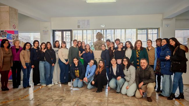 La classe III A Liceo Classico dell’Istituto “Rapisardi” di Paternò vince per la seconda volta il “Certamen Latinum Tantucci”