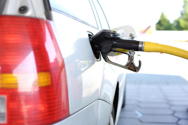 Sicilia, carburanti tra i più cari d’Italia: si superano di nuovo i 2 euro