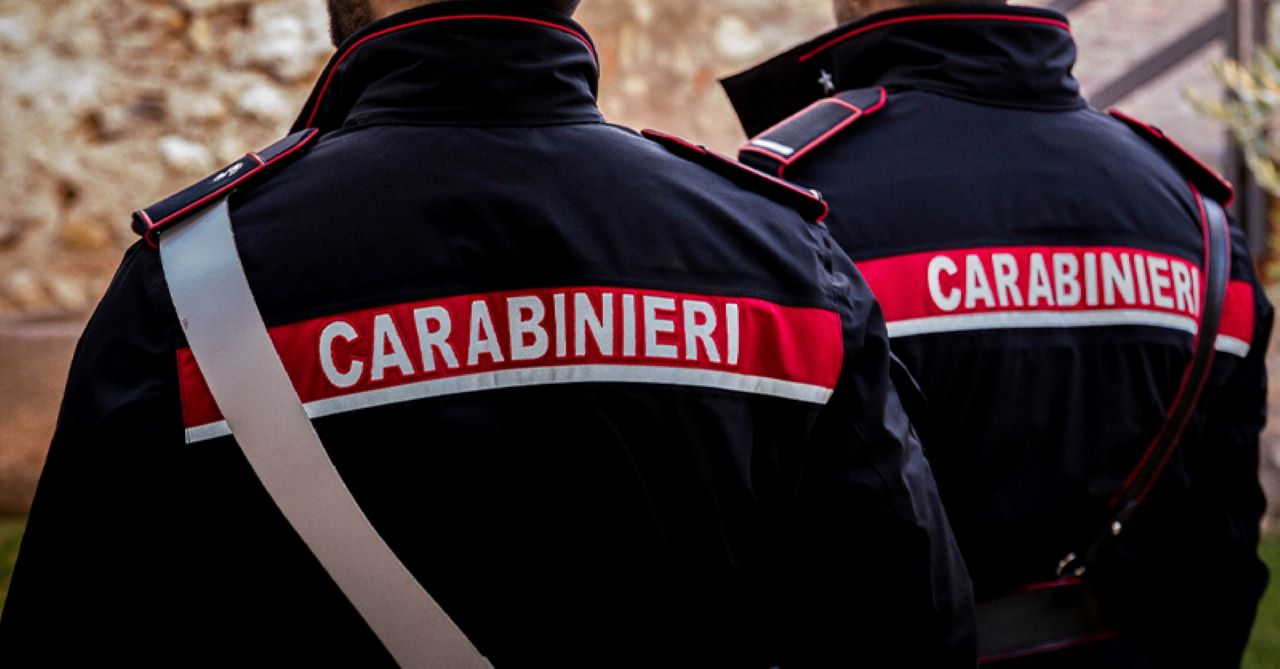 Messina, viola divieto di avvicinamento: fermato “stalker” 85enne