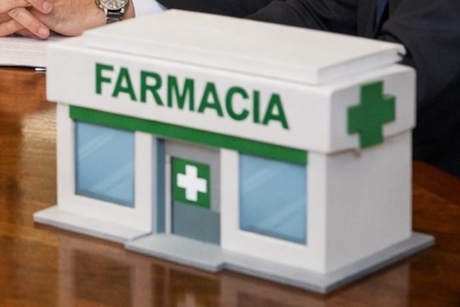 Sanità di prossimità, accordo tra Regione Siciliana e Federfarma per ampliare i servizi in farmacia