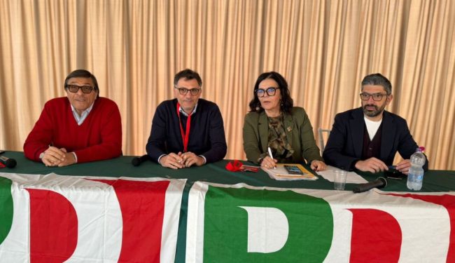 Direzione regionale del PD a Niscemi, Barbagallo: “Schifani deve andare a casa. Faremo le primarie”