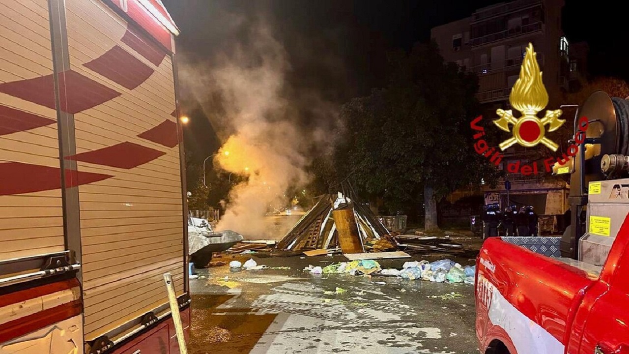 Vampe di San Giuseppe, a Palermo l’intervento della Rap per contrastare il fenomeno dei falò