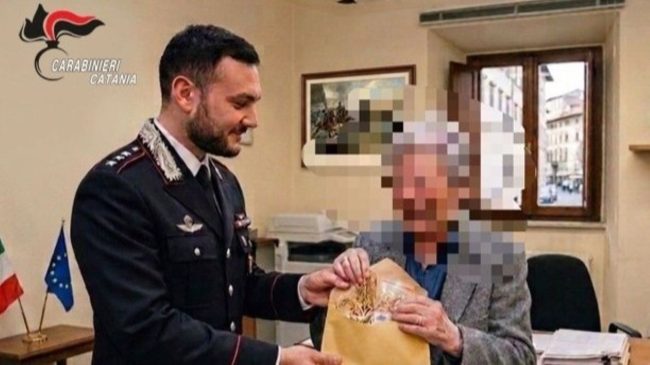 Donna di Valverde non cade “nella trappola” del finto carabiniere