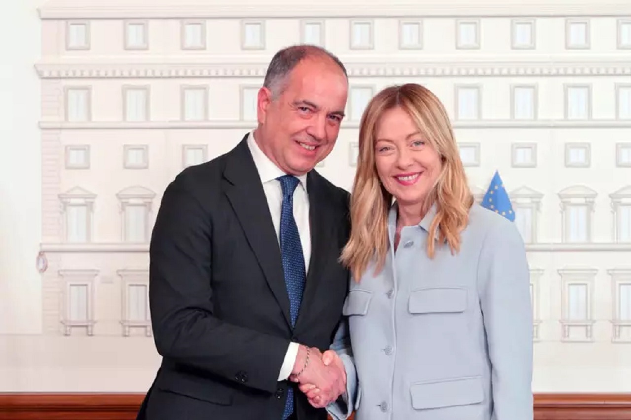 Il film del sottosegretario Cannella: possibile altro caso di favoreggiamento