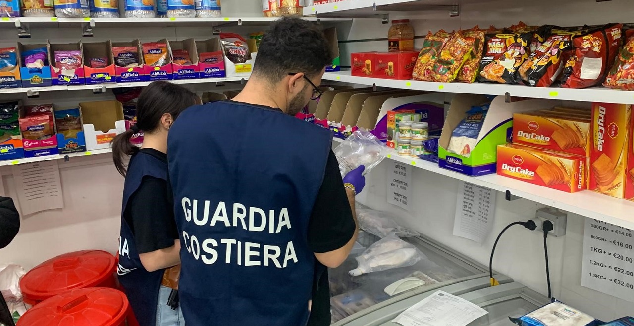 Sequestrati 30 kg di pesce in un supermercato di Siracusa: non era idoneo al consumo umano