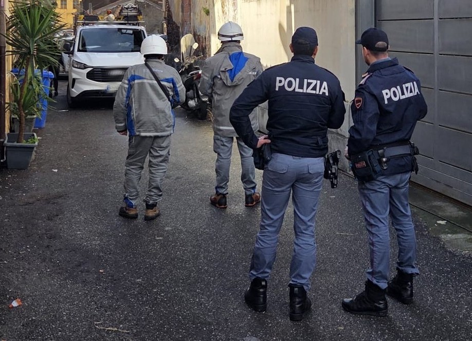 Furti di energia a Catania, allacci abusivi in case e negozi: 12 denunciati tra Nesima e Cibali
