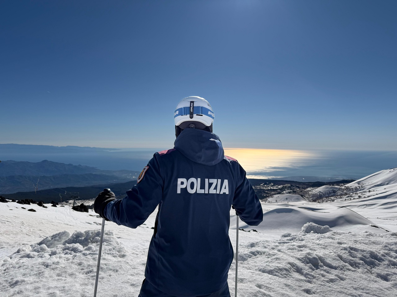 Etna, conclusa l’attività della polizia sulle piste: 127 interventi di soccorso