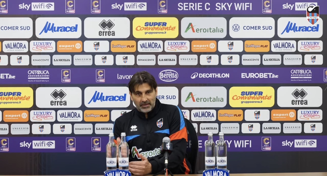 Viali verso Crotone-Catania: “Avversario ostico. Dalla sconfitta abbiamo imparato tanto”